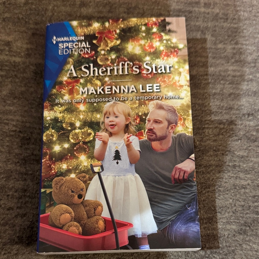 A Sheriff's‎ Star